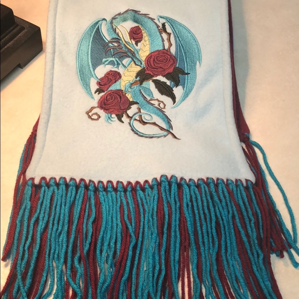 Rose Dragon Scarf 🐉 - Picture 2 of 4